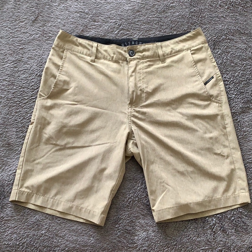Nitrous Black Men’s Shorts